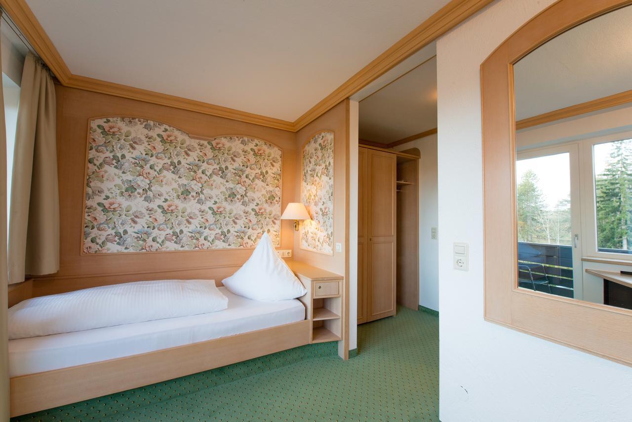 Hotel St. Ulrich Garni オットーベウーレン エクステリア 写真